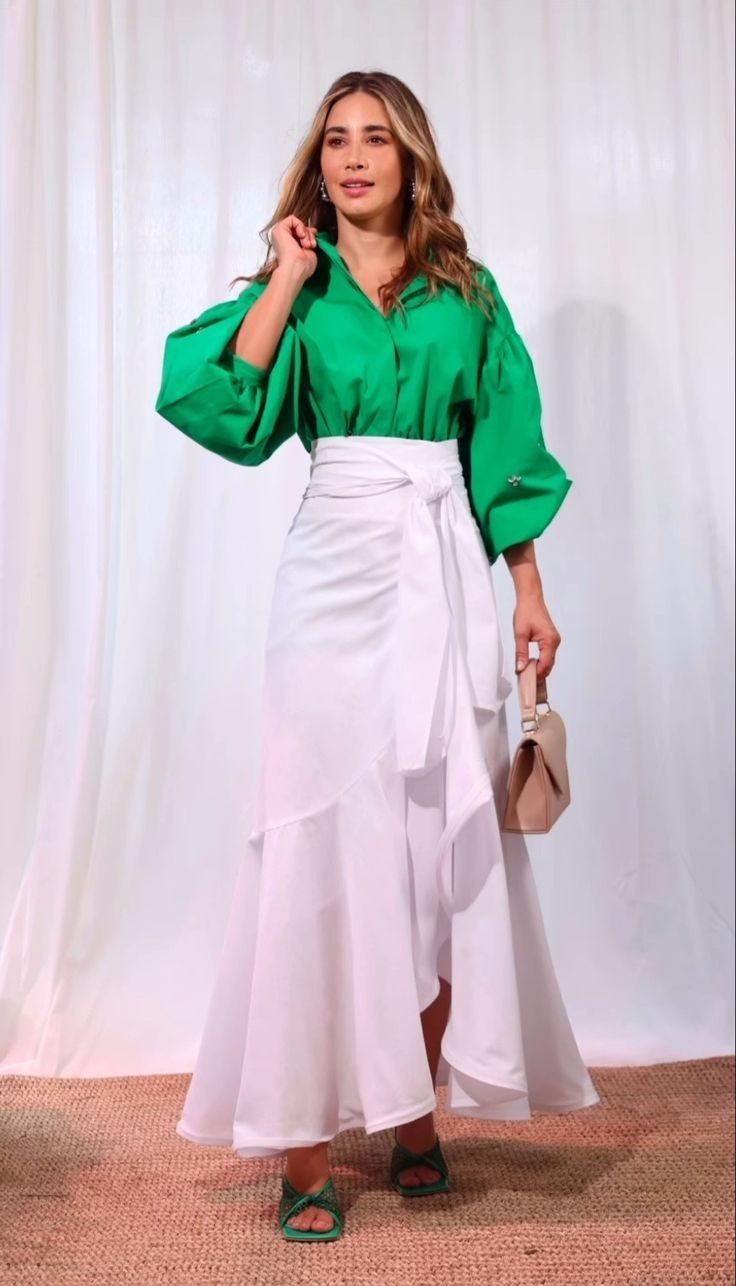 Flow & Fit Skirt Set – Just the Right Vibe