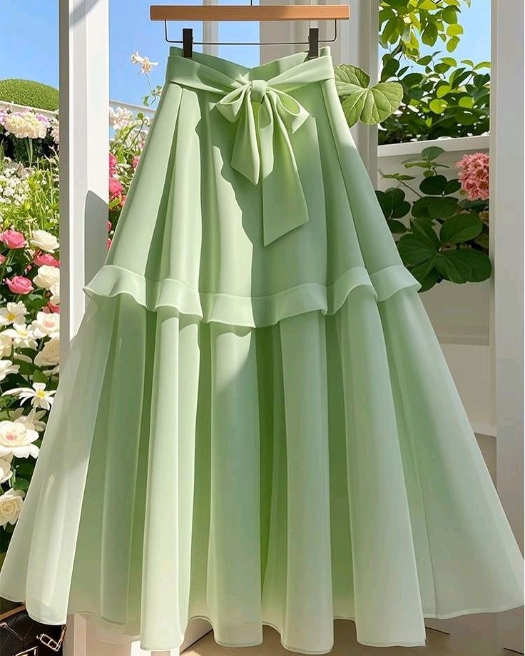 Trendy Skirt for Women – Easy to Dress Up or Down