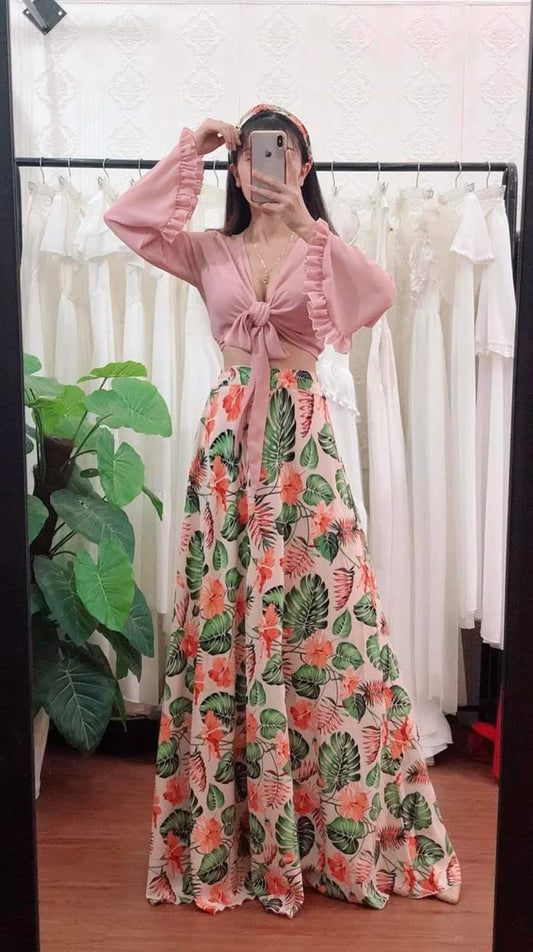 Easy Wear Women’s Skirt Set – Dress Up or Down