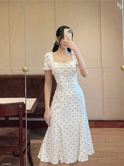 Feminine Boho Flowy Dress – Artistic, Comfortable, and Breathable