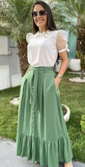 Elegant Skirt & Top Set – Flattering for Every Mood