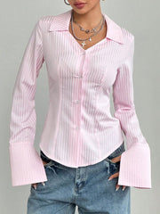 Fashionable Shirt for Women – Easy to Dress Up or Down