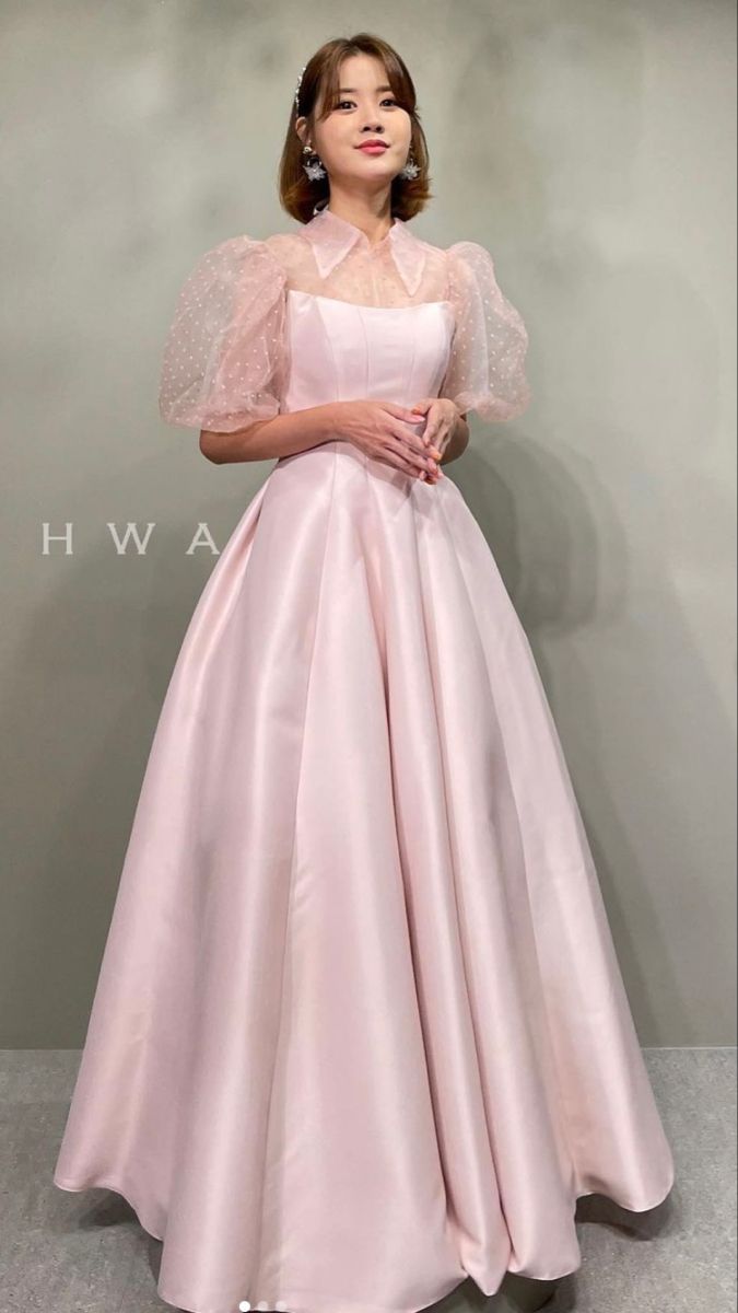 One-Shoulder Party Gown – Sleek Style for Evening Glamour