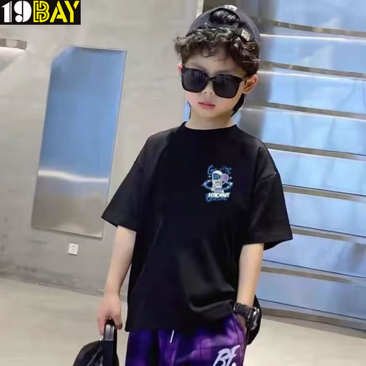 Artistic Touch Unique Graphics Black Kids Oversized T-Shirt