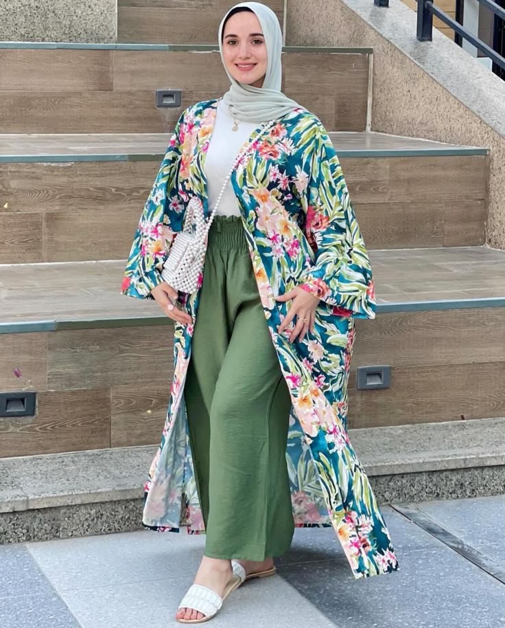 Full Coverage Long Shrug – Stylish Outerwear for All Seasons