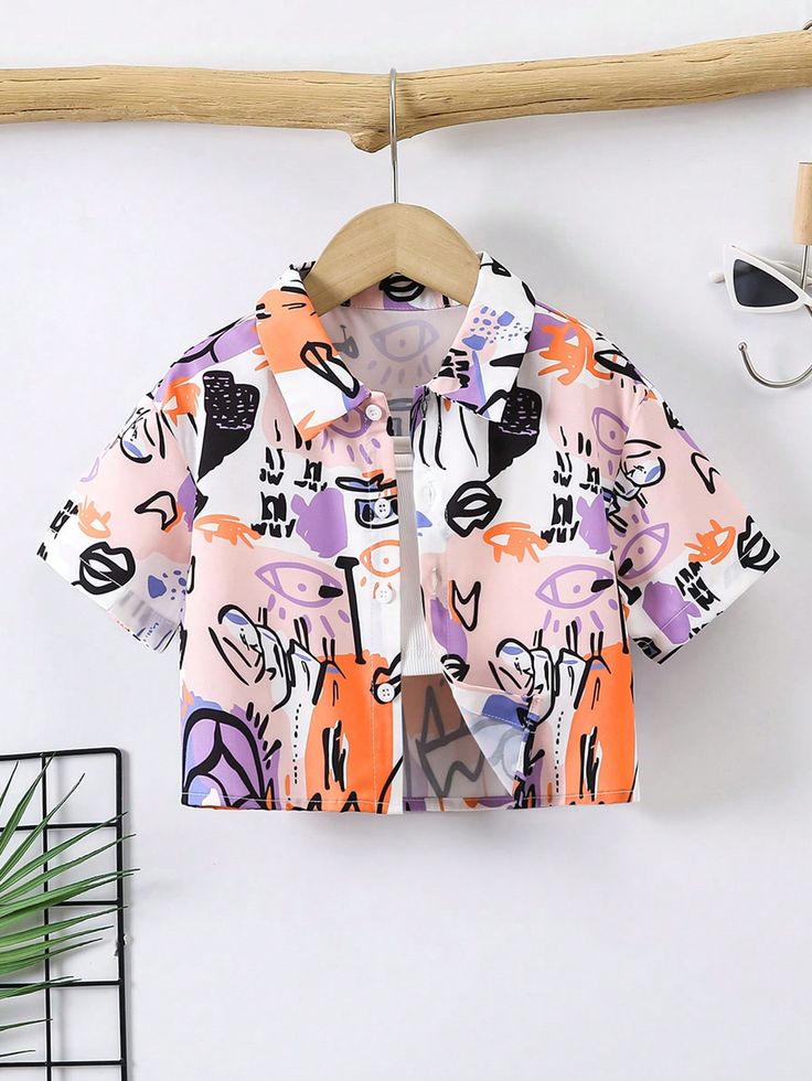 Versatile Crop Shirt – Fits Your Mood and Your Moves