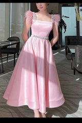 Sleeveless Party Gown with a Flattering A-Line Cut – Modern & Graceful